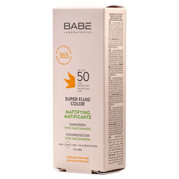 Сонцезахисний супер флюїд Babe Laboratorios (Бабе) Sun Protection з тонуючим та матуючим ефектом SPF50, 50 мл