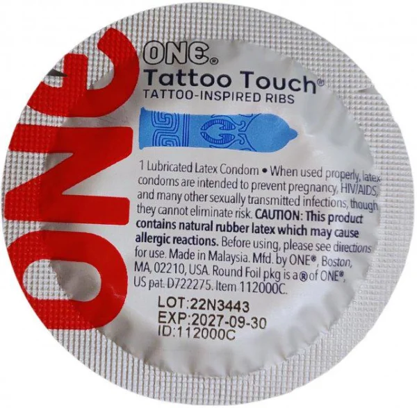 Презерватив ONE (Ван) Tattoo Touch, с текстурным рисунком синий, 1 шт.