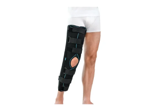 Бандаж (тутор) на колінний суглоб Алком 3013 чорний колір розмір 1, 1 шт.